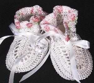 WHITE RAYON HIGH TOP BOOTIE WITH PINK FLOWERS AND GREEN PEETALS.  