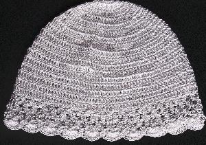 WHITE RAYON HAT WITH LACY CROCHET EDGING.   